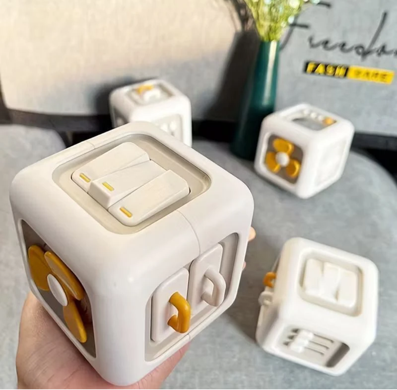 6 In 1 Activity Cube